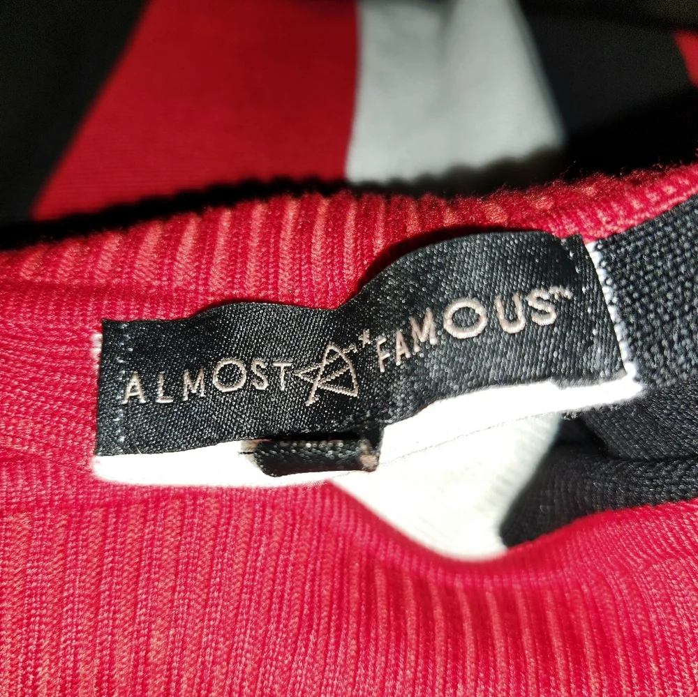 Almost Famous | Striped Off Shoulder Dress - Picture 5 of 6